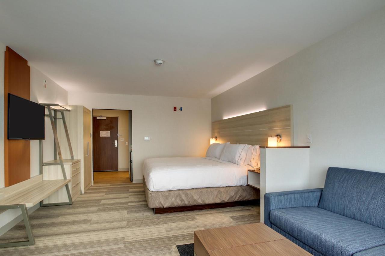 Holiday Inn Express & Suites Galesburg By Ihg Εξωτερικό φωτογραφία