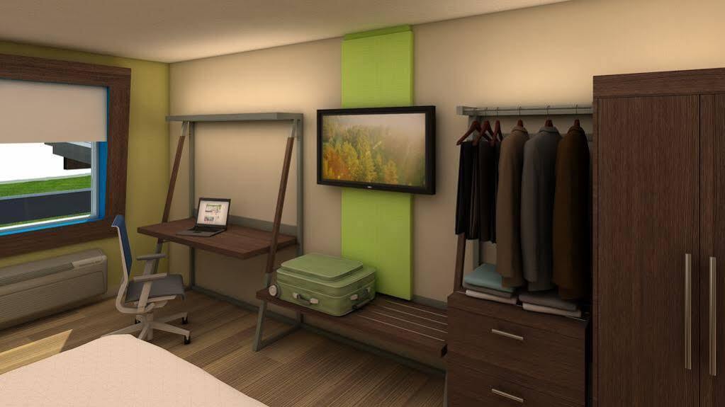 Holiday Inn Express & Suites Galesburg By Ihg Εξωτερικό φωτογραφία